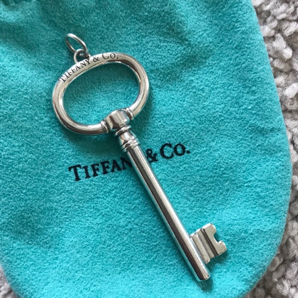 Silver Oval Tiffany Key - XL - Picture 2 of 4